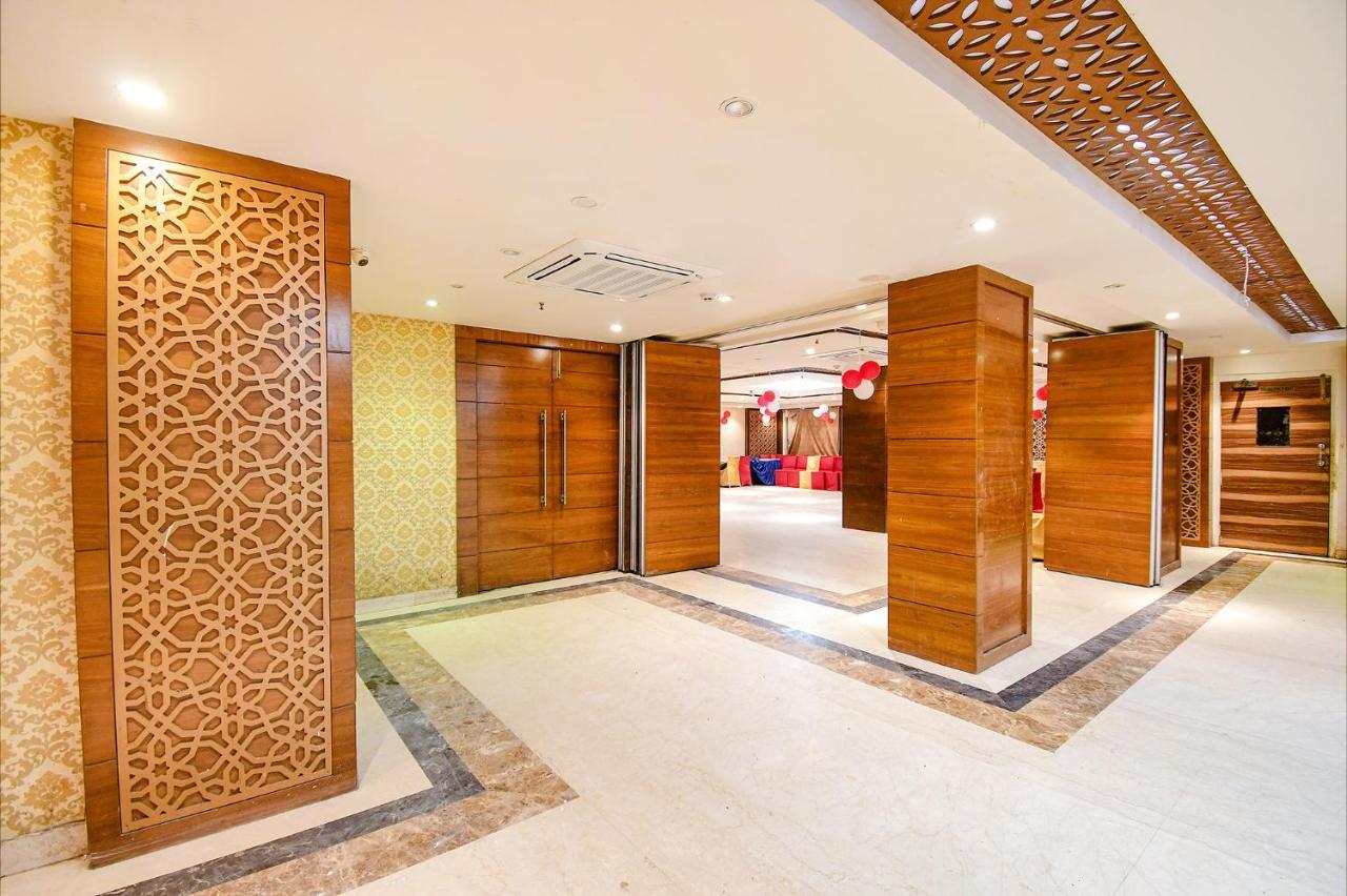 Hotel Radiant Καλκούτα Εξωτερικό φωτογραφία